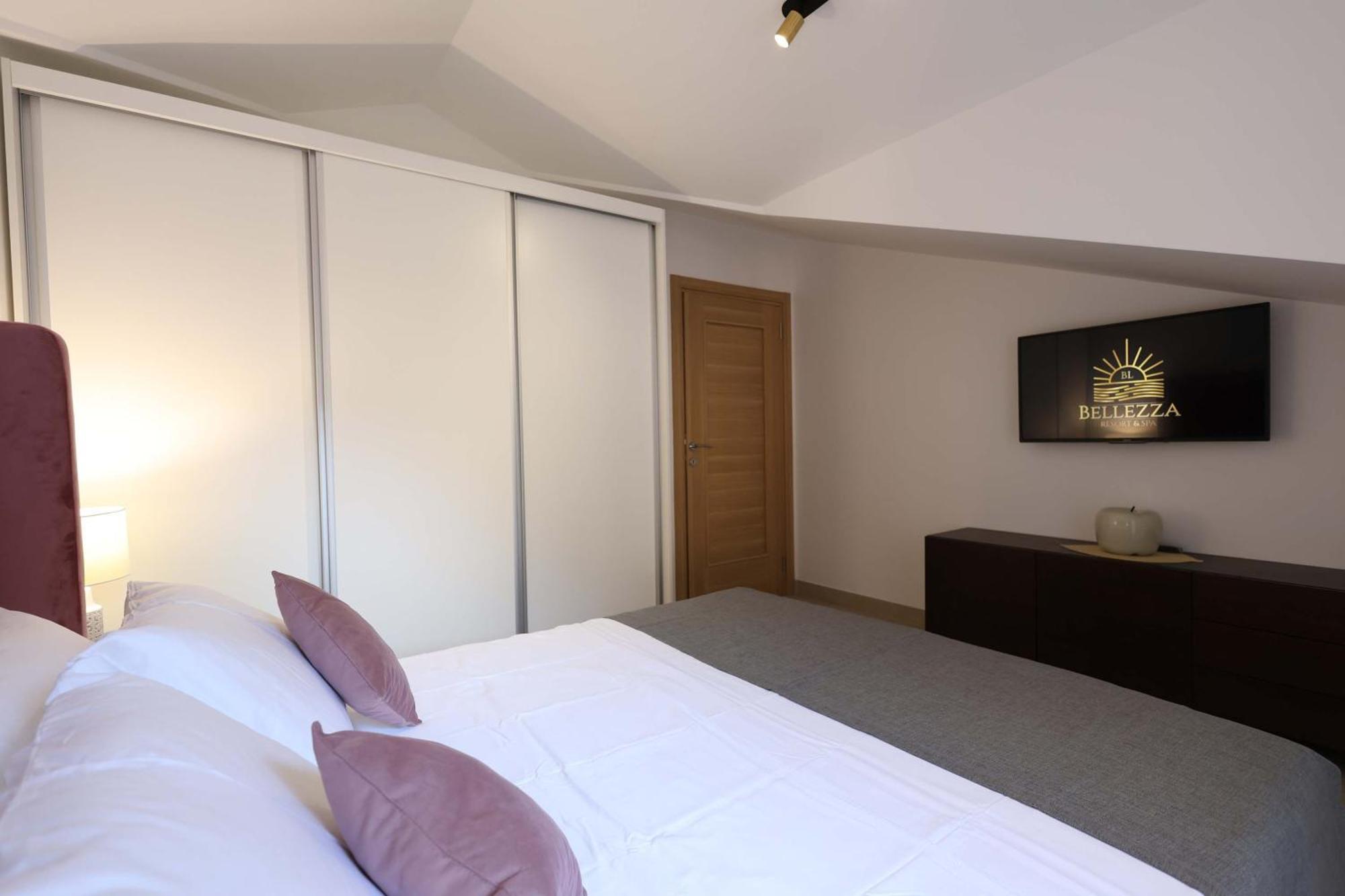 Bellezza Resort & Spa 코토르 객실 사진