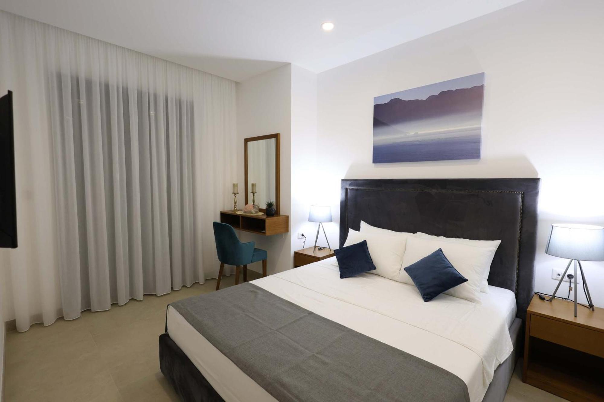 Bellezza Resort & Spa 코토르 객실 사진