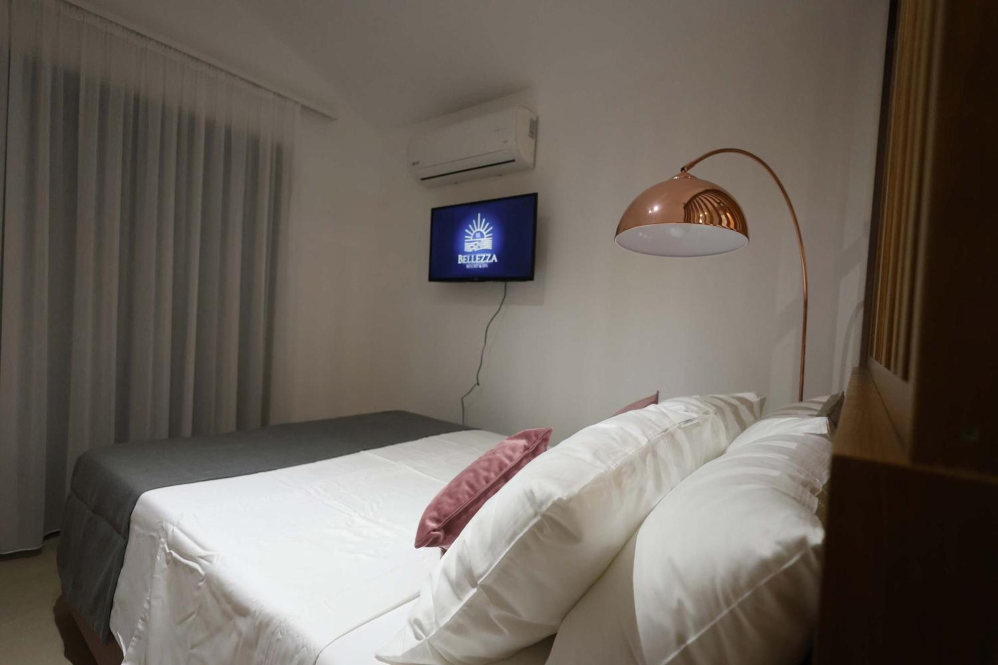 Bellezza Resort & Spa 코토르 객실 사진