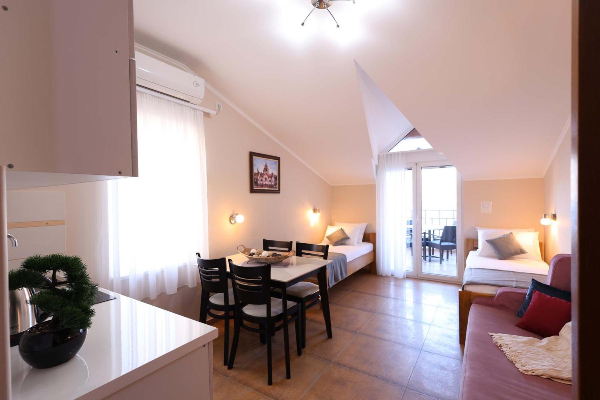 Bellezza Resort & Spa 코토르 객실 사진