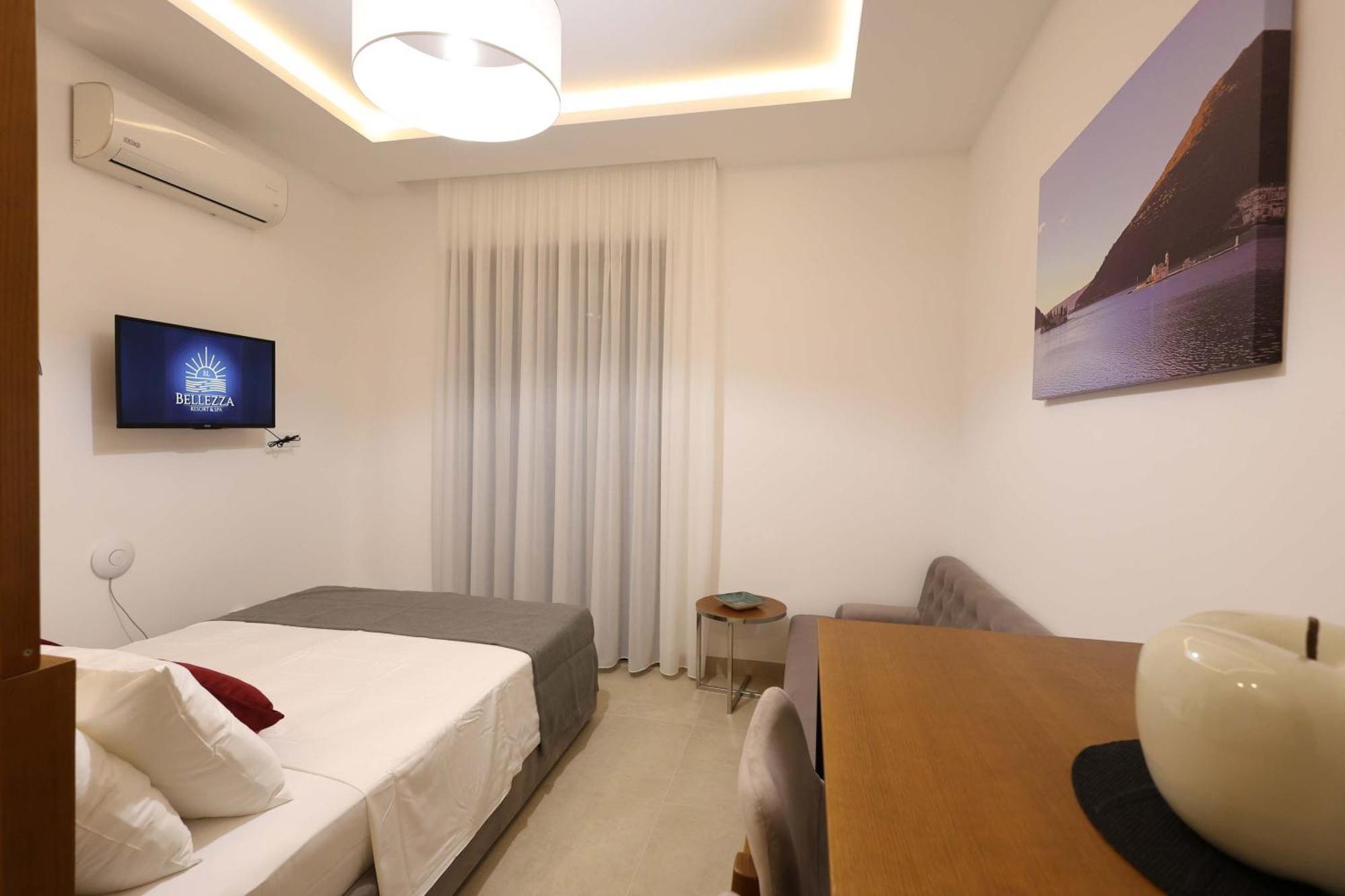 Bellezza Resort & Spa 코토르 객실 사진
